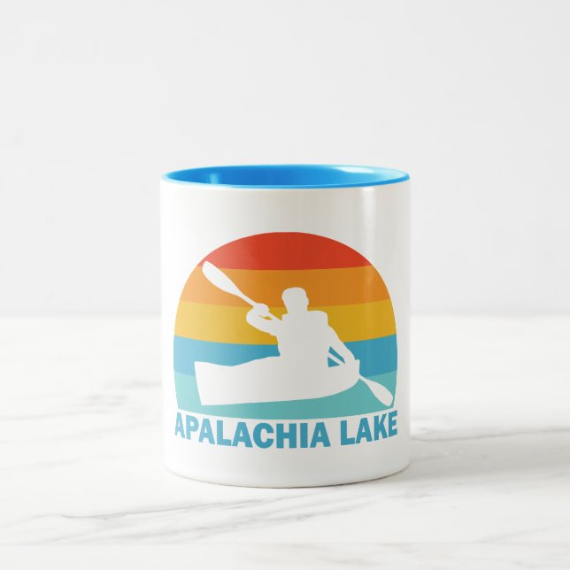 Apalachia Lake North Carolina Kayak Zweifarbige Tasse (Mittel)