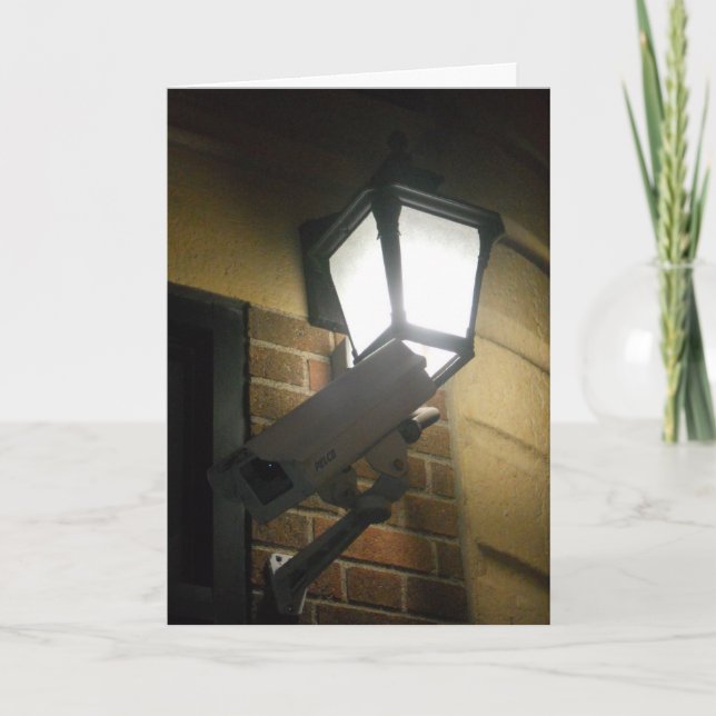 "Apartment Light & Security Camera" Geburtskarte Karte (Vorderseite)