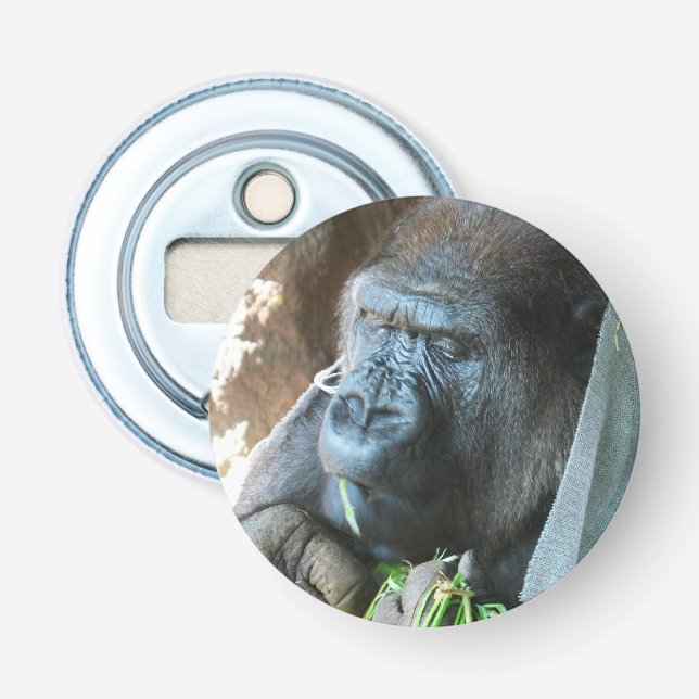 Ape Kapuze ~ Japanischer Gorilla Eating Flaschenöffner (Vorderseite)