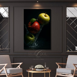 Apfel Spritzer im Wasser – Fruchtfotografie Kunst Leinwanddruck