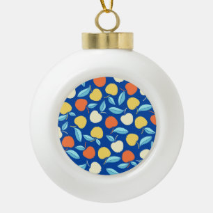 Apfelblätter, blauer Hintergrund, nahtloses Muster Keramik Kugel-Ornament