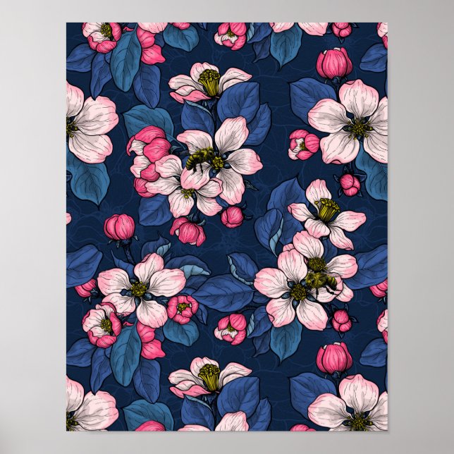 Apfelblüte auf dunkelblau poster (Vorne)
