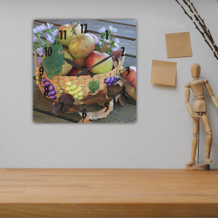 Apfelernte im Herbst Quadratische Wanduhr