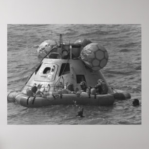 Apollo 12 Splashdown & Erholung Poster
