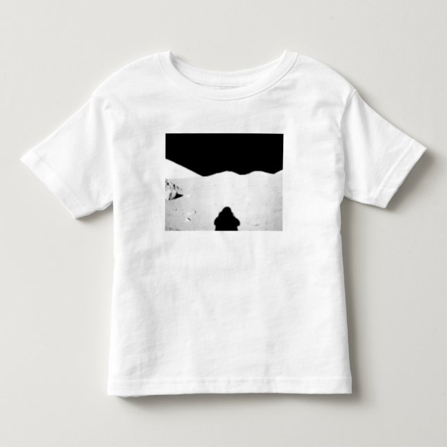 Apollo 17 zusammengebautes Panorama 2 Kleinkind T-shirt (Vorderseite)