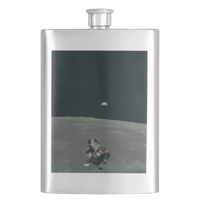 Apollo Lunar Lander und Erdaufgang über dem Mond Flachmann (Vorderseite)
