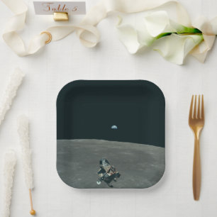 Apollo Lunar Lander und Erdaufgang über dem Mond Pappteller