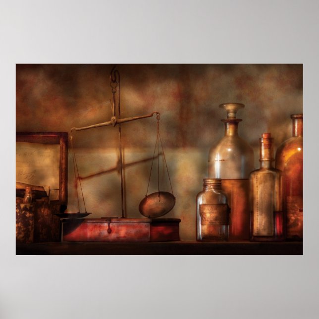 Apotheker - Präzision erforderlich Poster (Vorne)