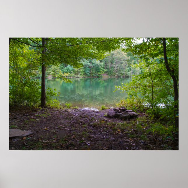 Appalachian Mountain Lake Scene Poster (Vorne)