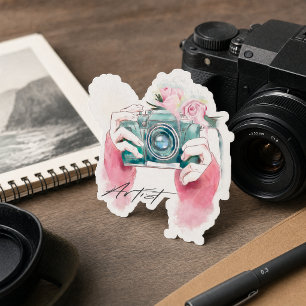 Appareil photo aquarelle avec autocollant de fleur