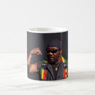 appels et la tasse de café de maytals
