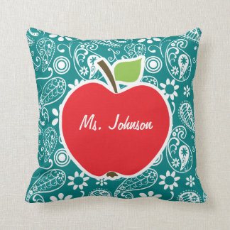 Apple auf Dark Cyan Paisley Kissen