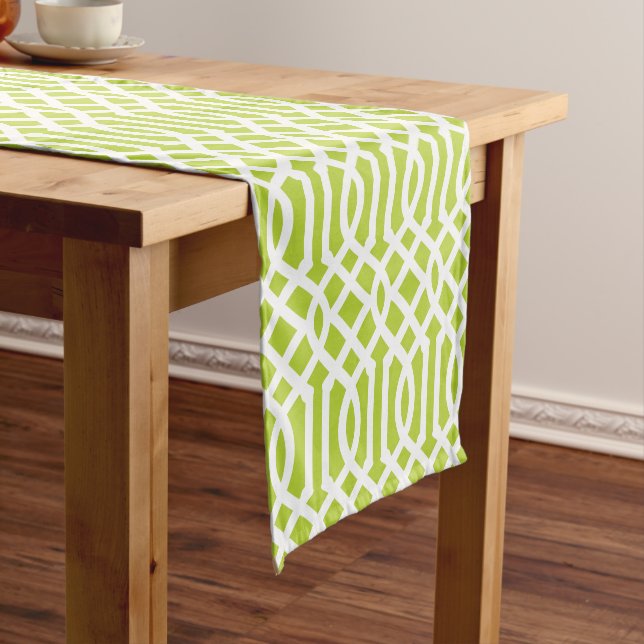 Apple Green Trellis Kurzer Tischläufer (Beispiel)