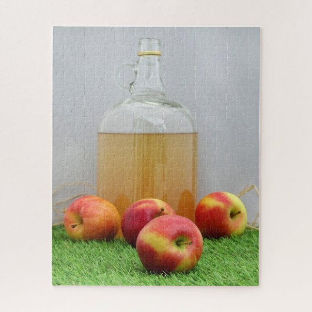 Apples and Cider Bottle Apple Festival (Vertikal)