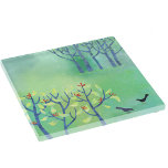 April Moderne Grünlandschaft Natur Malerei Glasuntersetzer<br><div class="desc">Malerei von zwei schwarzen Vögeln auf einem grünen Feld. Eine Hecke kommt ins Blatt und ist mit Blüten verstreut,  und im Hintergrund sind einige Bäume am Waldrand. Originelle Kunst von Nic Squirrell.</div>