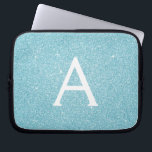 Aqua Aquamarin Blue Glitzer und Sparkle Monogram Laptopschutzhülle<br><div class="desc">Aqua Aquamarin Blue Imitats Glitzer und sparkle Elegant Monogram Case. Dieser Fall kann so angepasst werden,  dass er Ihren Anfangs- und Vornamen enthält.</div>