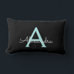 Aqua Aquamarin Blue Script Girly Monogram Name Lendenkissen<br><div class="desc">Aqua Aquamarin Blau und Schwarz Monogramm Fügen Sie Ihren eigenen Namen Lumbar Kissen. Das macht den perfekten 16 Geburtstag,  Hochzeit,  Brautparty,  Jubiläum,  Babydusche oder Junggeselinnen-Abschied Geschenk für jemanden,  der Lieben glamourösen Luxus und schicke Stile.</div>