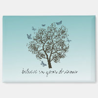 Aqua Blaue Schmetterlinge glauben an Traum Baum