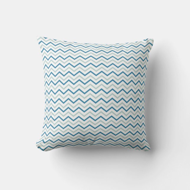 Aqua Blue Grau und Weiß Zickzack Muster Kissen (Vorderseite)