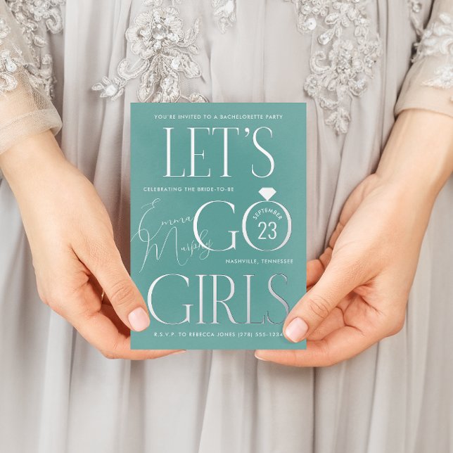 Aqua Blue Lasse Go Girls Junggeselinnen-Abschied Folie Einladungspostkarte (Teal and silver gold foil Let's Go Girls country western bachelorette party postcard invitation)