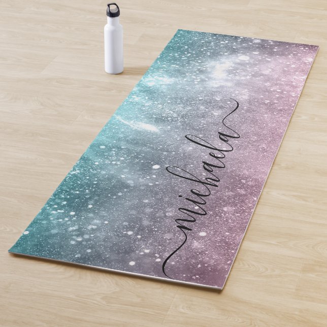 Aqua blue Pink ombre sea galaxy abstrakt Monogram Yogamatte (Beispiel)