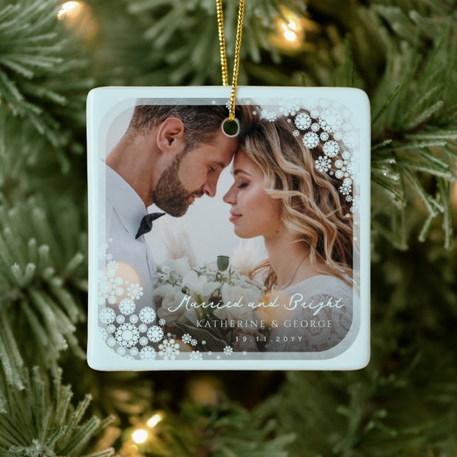 Aqua Blue Snowflakes Frame Holiday Wedding Foto Keramikornament (Baum)