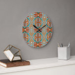 Aqua Turquoise Blue Orange Brown Tribal Muster Große Wanduhr<br><div class="desc">Schönes zeitgenössisches Aqua türkis blau grün und orange braun Kilim Stammesmosaik Muster. Verziertes, elegantes, stilvolles und eklektisches Design, das auf einer Vielzahl moderner Akzente und Mode inspiriert Accessoires zum Dekorieren des Master-, Gast- oder Kinderzimmers, der Küche, des Essens, des Wohn- oder Familienzimmers, der Grotte von Mann oder Frau, der Uni,...</div>