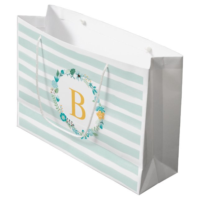 Aqua und Mit Monogramm gelber Blumenreath Große Geschenktüte (Vorderseite Schrägansicht)