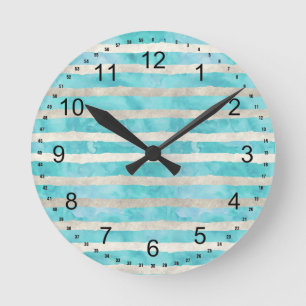 Aqua White Watercolor Streifen Runde Wanduhr