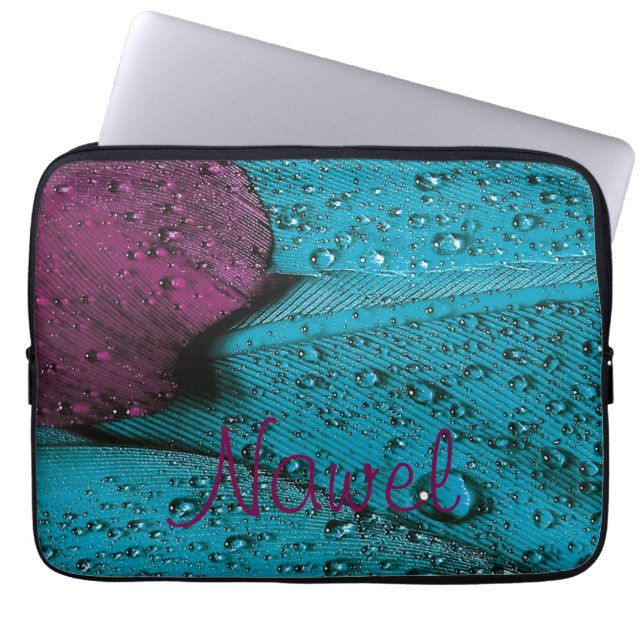 "AquaCircuit: Präzision in jedem Tropfen Laptopschutzhülle (Vorderseite)