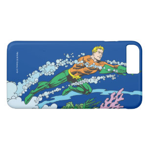 Aquaman springt über Korallen Case-Mate iPhone Hülle