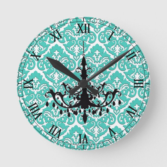 Aquamarin Damask Black Chandelier Runde Wanduhr (Vorderseite)