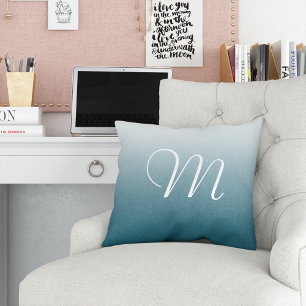 Aquamarin Gradient Ombre Initialmonogramm Kissen