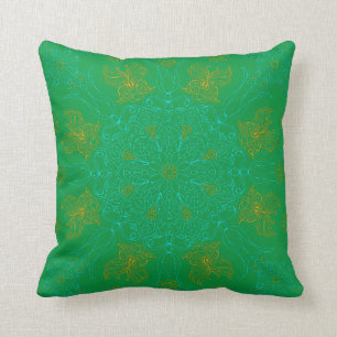 Aquamarin und Gold Mandala mit Schmetterling Kissen