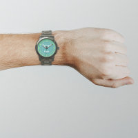 Aquamarine grüne Marke für Männerüberwachung