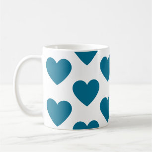 Aquamarine Tasse mit weißem Kaffee