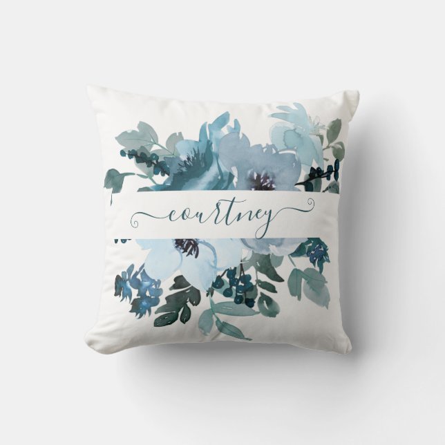 Aquamarine und blaue Aquarellblumen personalisiert Kissen (Vorderseite)