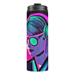 Aquamarine und rosa Lady in Kopfhörern, die Musik  Thermosbecher