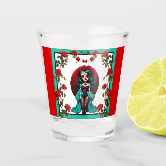Aquamarine und Rote Rosen Zuckerschädel Schnapsglas (Vorderseite)