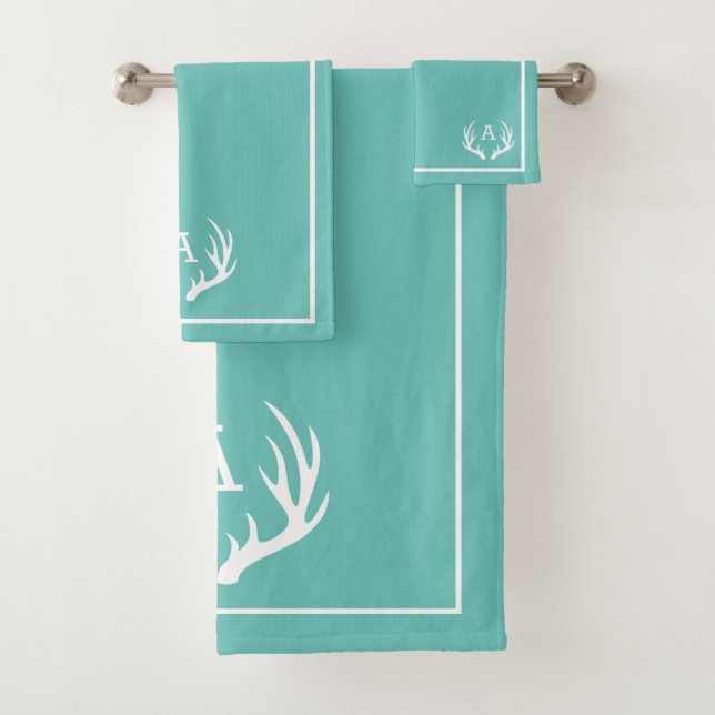 Aquamarine und weiße Hirschanhänger Modernes Bauer Badhandtuch Set (Insitu)