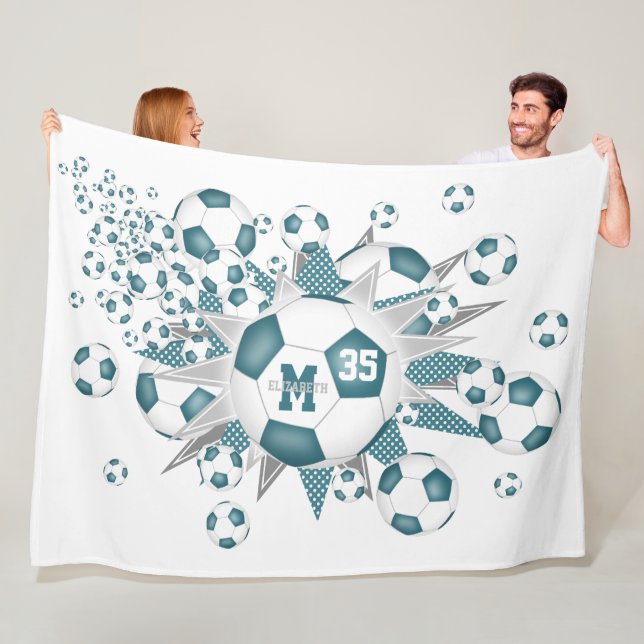 aquamarine weiße Fußbällchen stürmen Mädchensportd Fleecedecke (Beispiel)