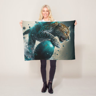 Aquamariner Jaguar und Fußball Fleecedecke