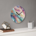 Aquamarines Aqua Blue Lila Pink Gold Marbella Art  Große Wanduhr<br><div class="desc">Mit dieser atemberaubenden Wanduhr mit aquamarinem, aqua, blau, lila, rosa und goldfarbenem Marmorwellenkunstmuster verleihen Sie der Wand Flair und Eleganz. Diese Wanduhr ist aus hochwertigem Acryl gefertigt, das haltbar, leicht und leicht zu hängen ist. Sie können aus verschiedenen Größen und Formen wählen, um Ihre Vorlieben Anzug. Diese Wanduhr ist ein...</div>