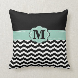 Aquamarines schwarzes Zickzack Monogramm-Kissen Kissen