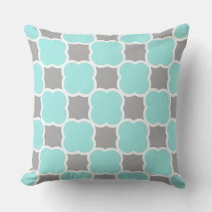 Aquamarines und graues Quatrefolienmuster Kissen