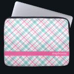 Aquamarines und rosa kariertes Muster Laptopschutzhülle<br><div class="desc">Stilvoller und des Chic des karierten Musters personalisierter Entwurf.</div>