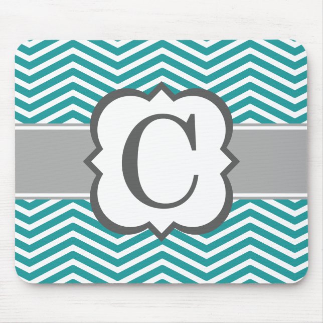 Aquamarines weißes Monogramm Letter C Zickzack Mousepad (Vorne)