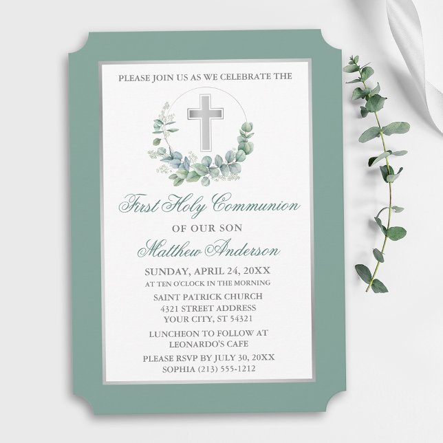 Aquarell-Eukalyptus-Kranz Silber Kommunion Einladung (Customize to change text color, text style or color of back of card.)