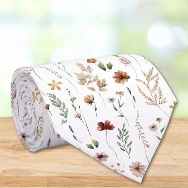 Aquarell Hübsche Wildblumen Blumenmuster  Krawatte (Von Creator hochgeladen)