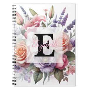 Aquarell-Monogramm mit rosa lila Blumen Notizblock